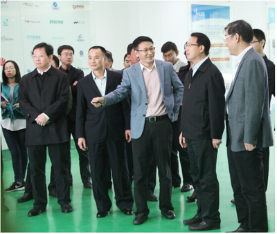 市長、書記親臨南方IT學(xué)院，送上特禮關(guān)懷與鼓勵